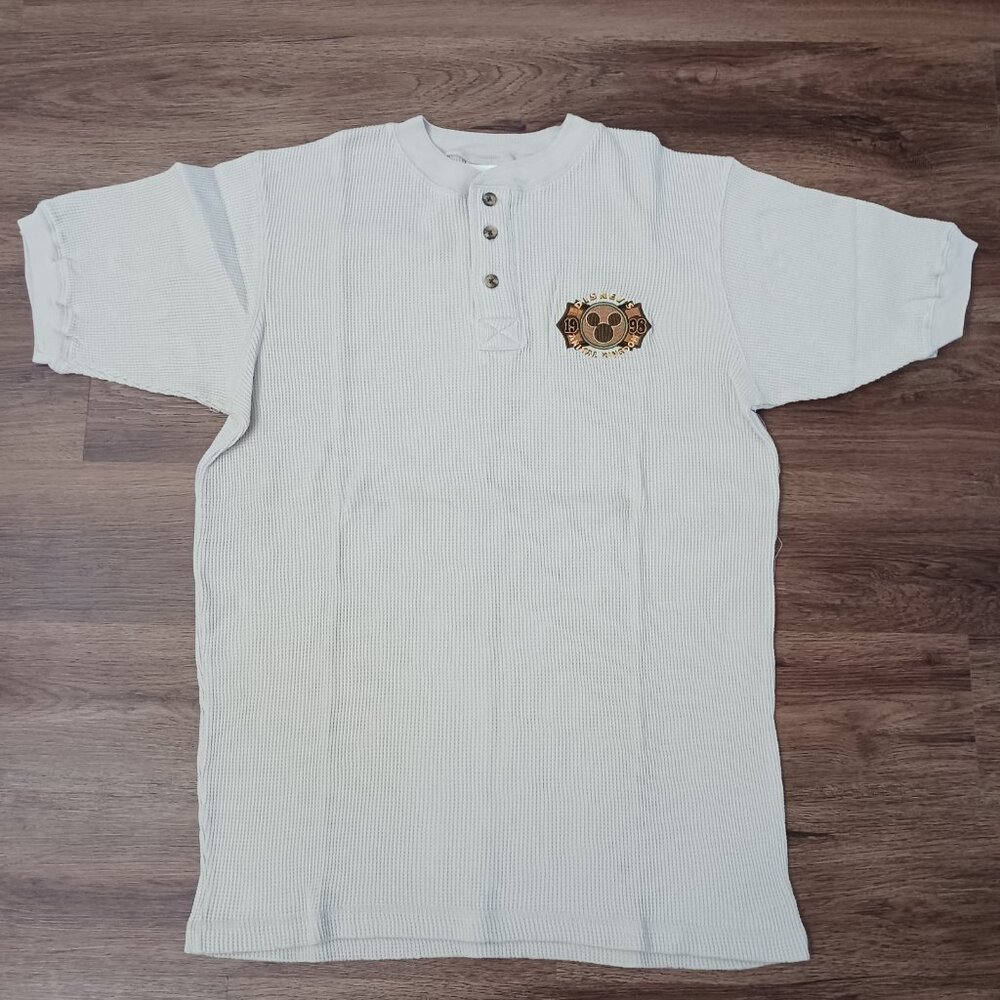 Vintage Disney World Thermal‎ Short Sleeve Henley Animal Kingdom Shirt Small - Picture 2 of 3